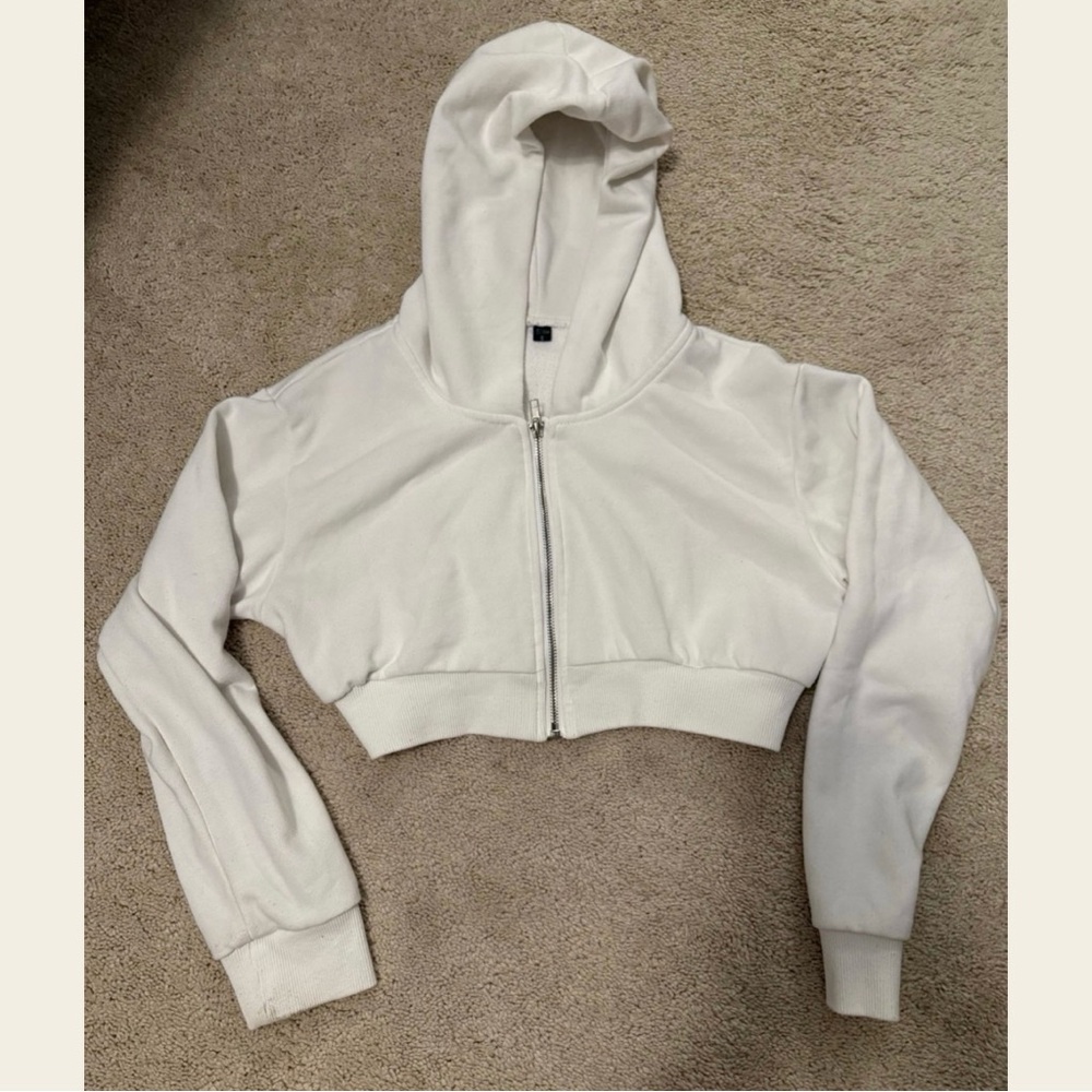 Pchee Bum Cropped Zip Hoodie!  Cross listed on Mercari and Curtsy!